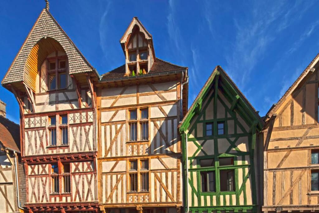 Colibri Studio Coeur De Ville Mon Groom Troyes Kültér fotó